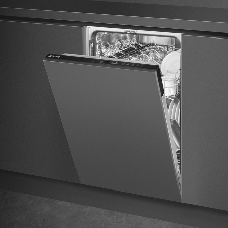 95f8d8f5-b833-11ec-8682-a4bf018f3b7a-9